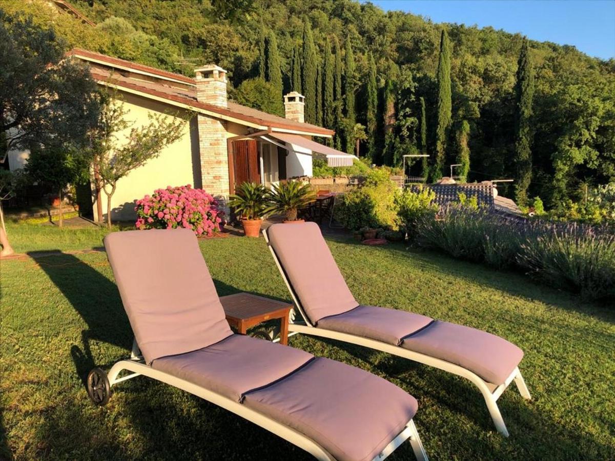 Casa Vacanze Mazurine10 Torri Del Benaco Exteriör bild